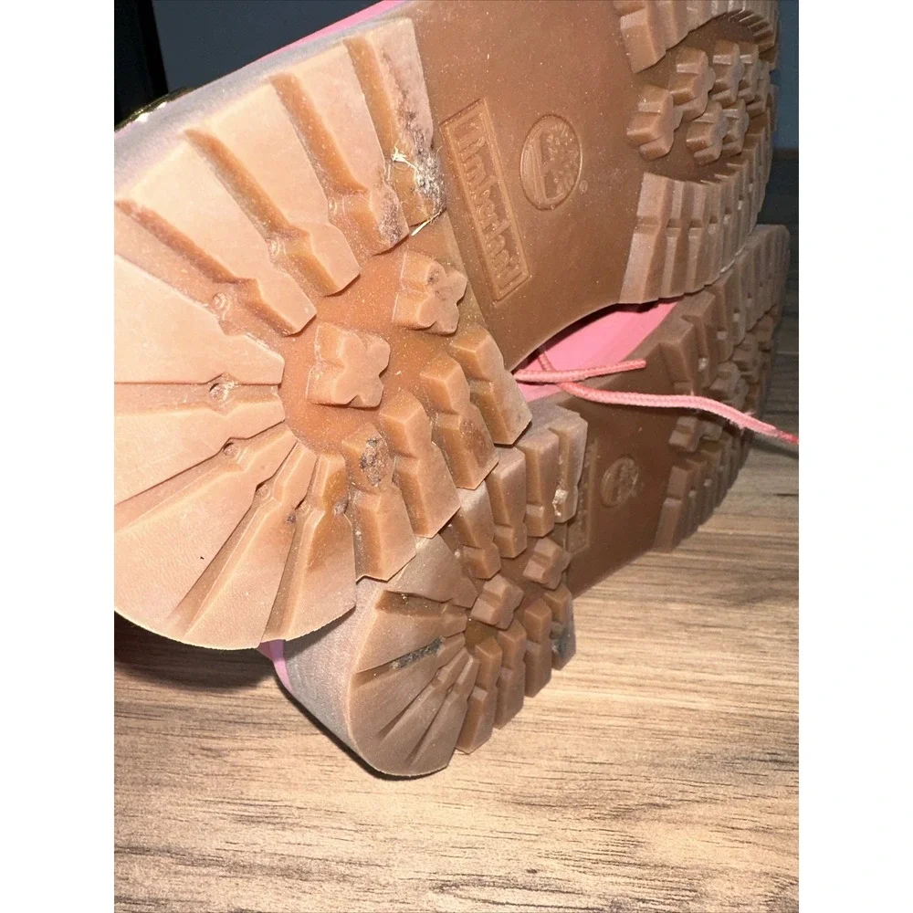 Timberland Winter‎ Boots Pink 6 inch Premium Waterproof Kid's Size 6